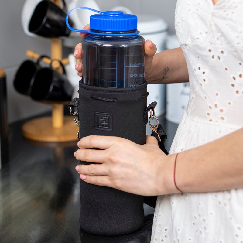 Made Easy Kit Neoprene Water Bottle Carrier Holder with Adjustable Shoulder Strap for Insulating & Carrying Water Container Canteen Flask Available in 5 Sizes (Black, M (16oz-22oz)) - Image 4